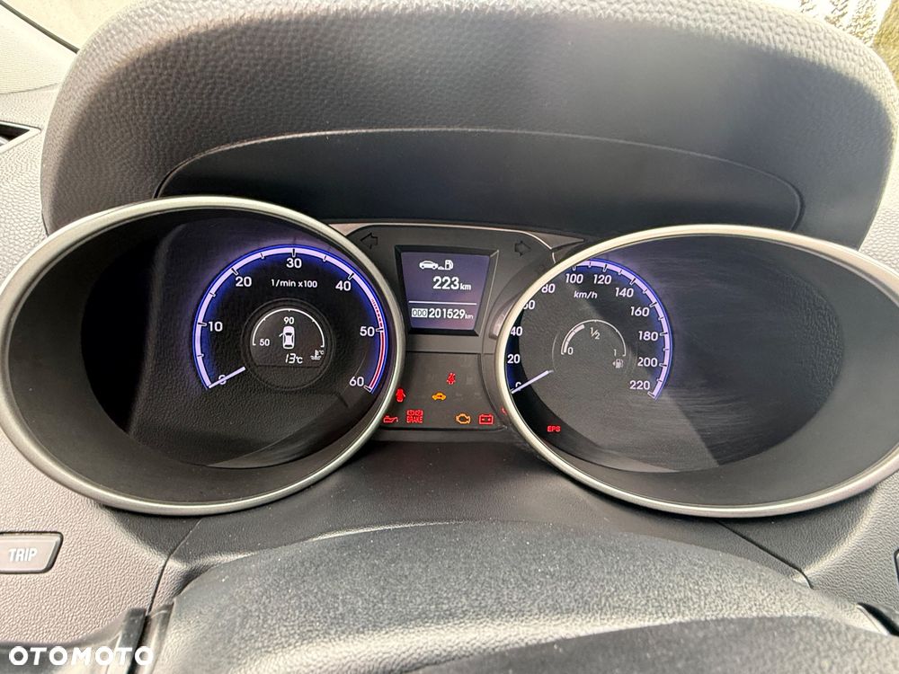 Hyundai ix35 - 16