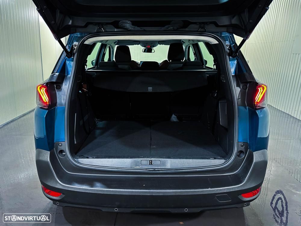 Peugeot 5008 1.5 BlueHDi Allure Pack EAT8 - 35