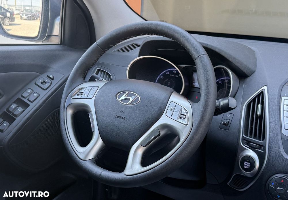 Hyundai ix35 - 16