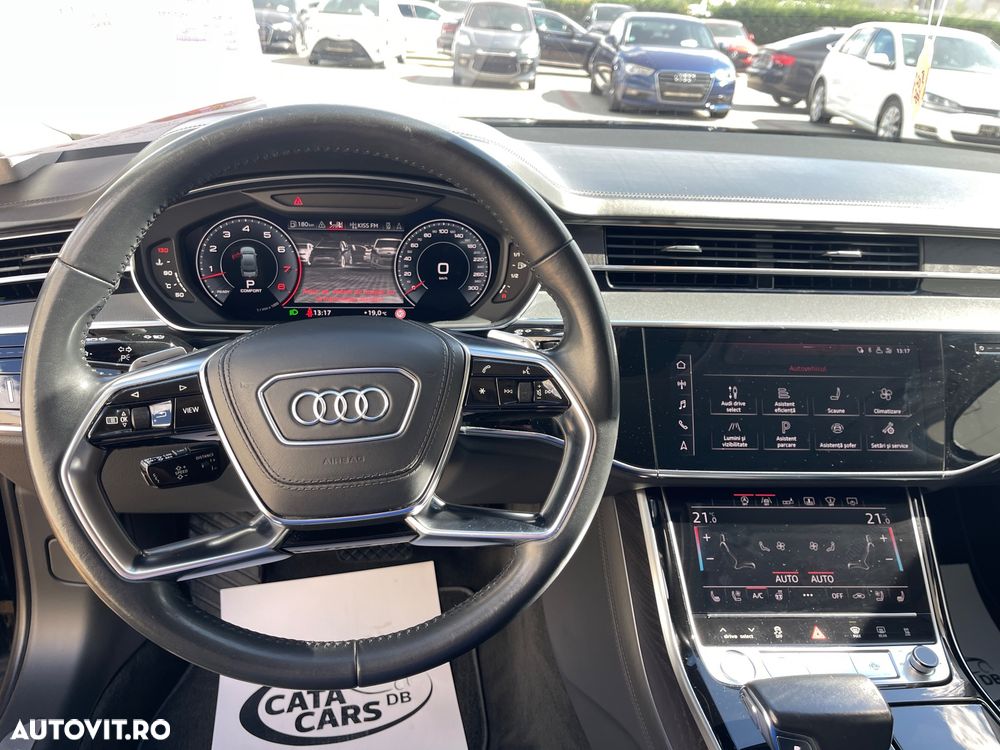 Audi A8 3.0 55 TFSI quattro Tiptronic - 36