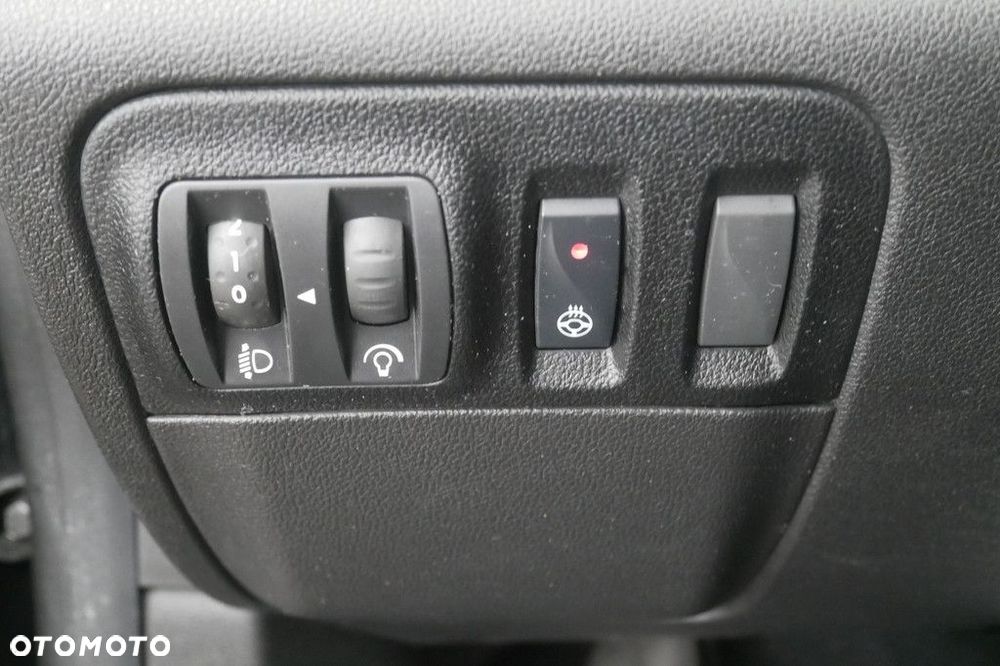 Renault Megane 1.3 TCe Techno EDC - 26
