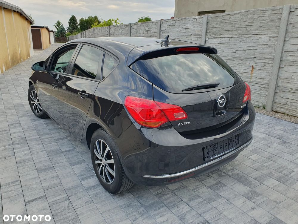 Opel Astra - 10