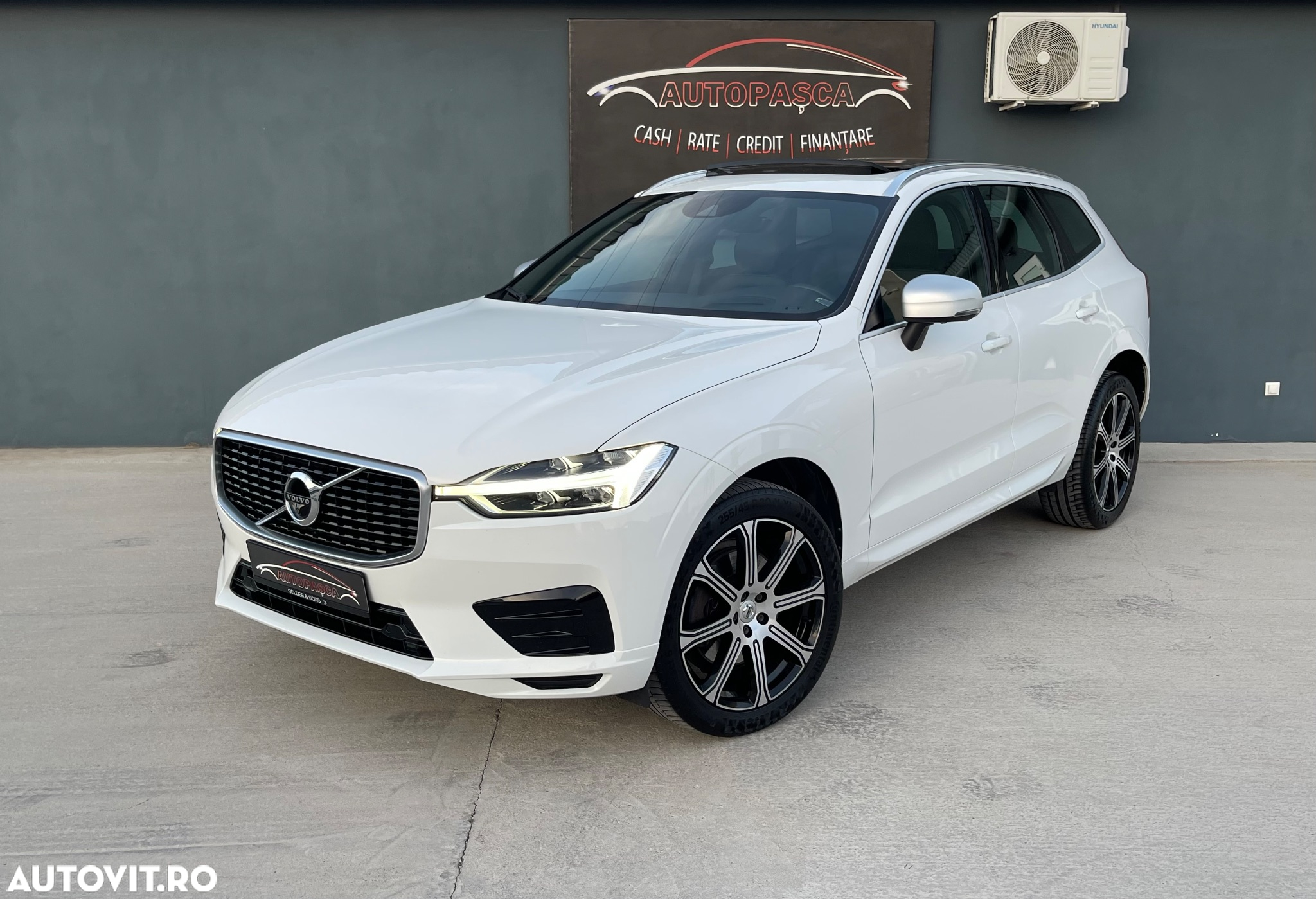 Volvo XC 60 D4 AWD R-Design - 2