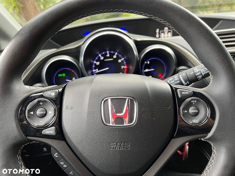 Honda Civic 1.8 Executive (ADAS / Connect+) - 16