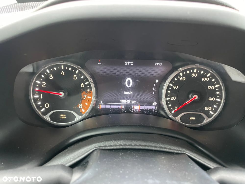 Jeep Renegade - 15