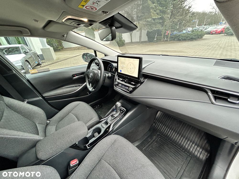 Toyota Corolla 1.8 Hybrid Comfort - 12