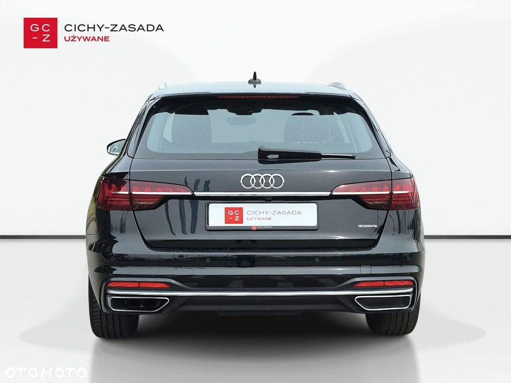 Audi A4 Avant - 4
