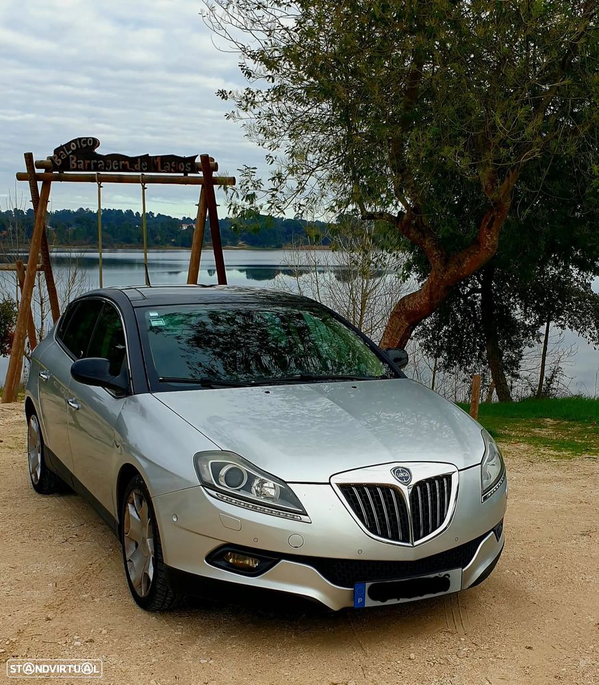 Lancia Delta 1.9 M-Jet TwinTurbo Platinum - 5