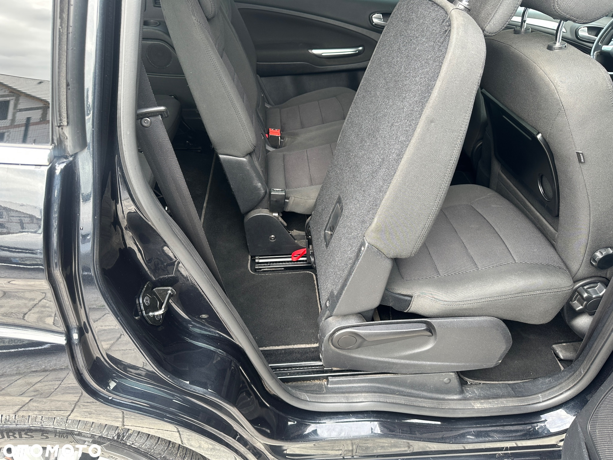 Ford Galaxy 2.0 TDCi Titanium - 27