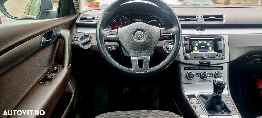 Volkswagen Passat 1.6 TDI BlueMotion - 10