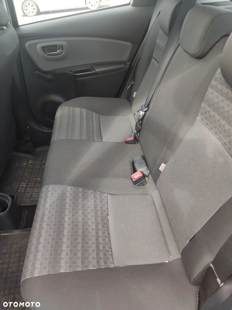 Toyota Yaris 1.0 Life - 6