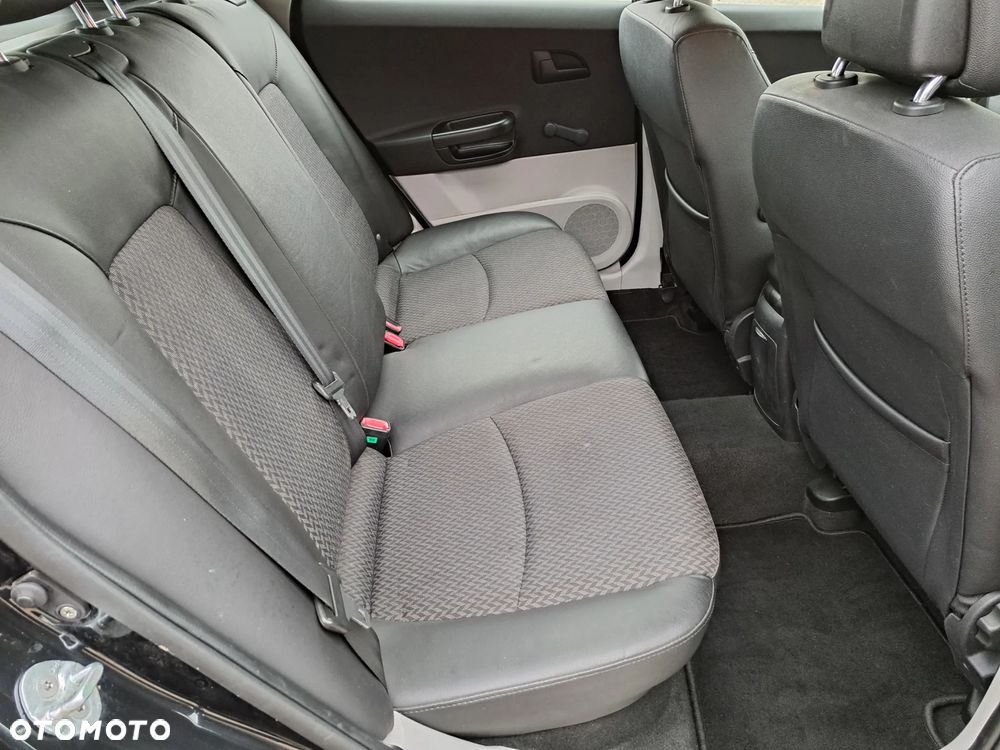 Kia Ceed - 19