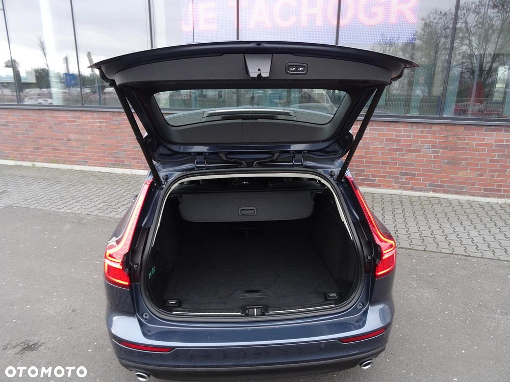 Volvo V60 B3 B Geartronic Momentum Pro - 15
