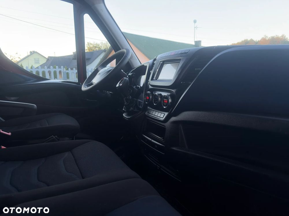 Iveco DAILY 35-180 * HiMATIC * KONTENER * WINDA *BLIŹNIAK * SUPER STAN! - 27
