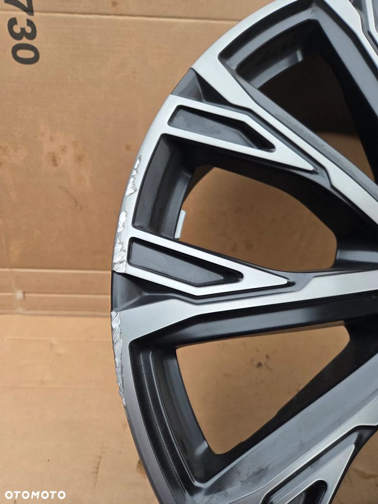 Felga Aluminiowa Audi A6 e-tron RS C9 21 Cali 85E601025AP E- 8,1/2Jx21H2 ET 46 - 8