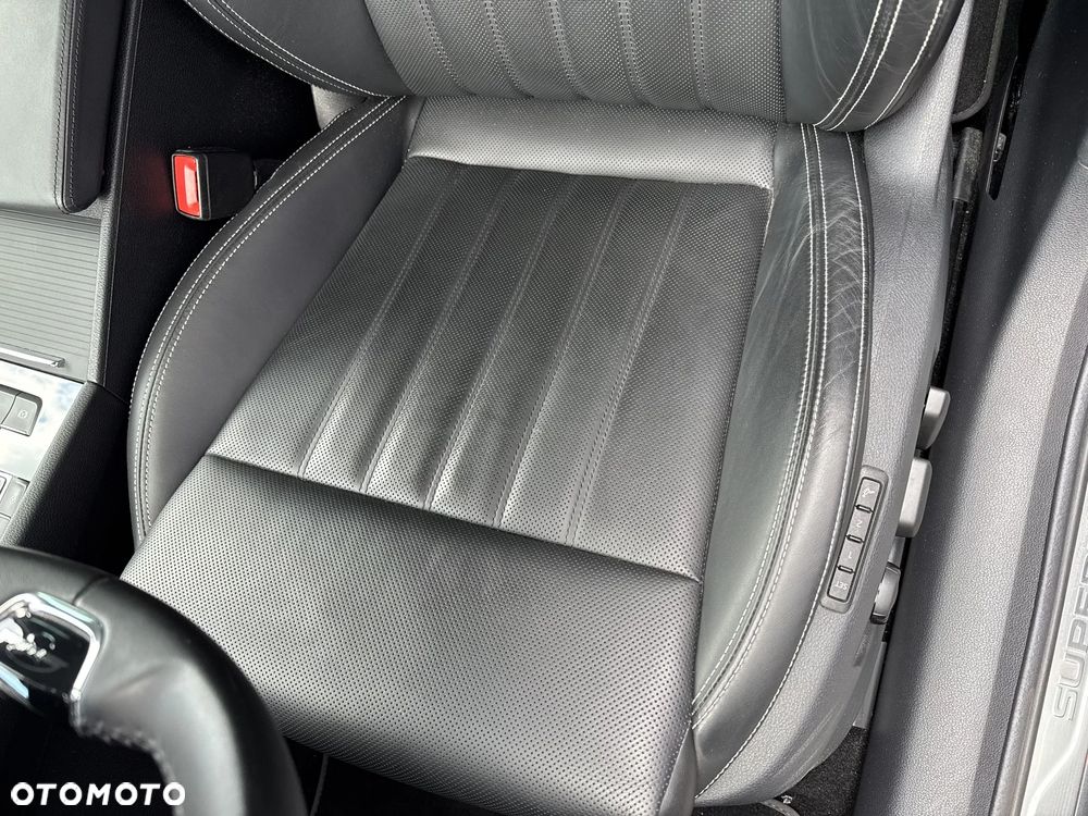 Skoda Superb 2.0 TDI SCR 4x4 L&K DSG - 20