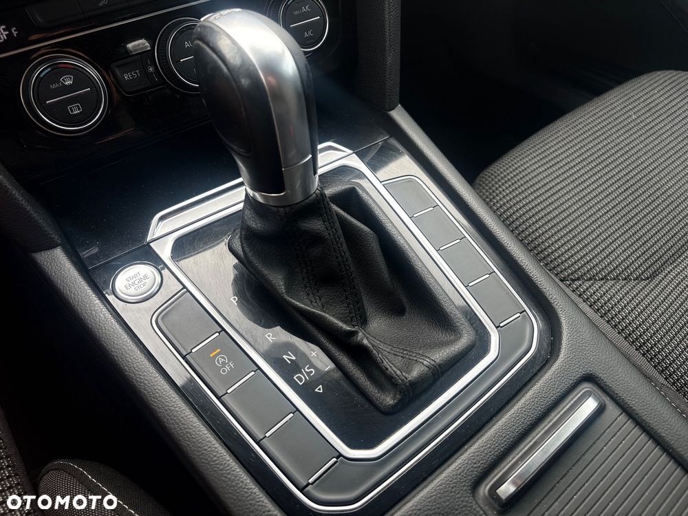 Volkswagen Arteon 2.0 TDI SCR Essence DSG - 20