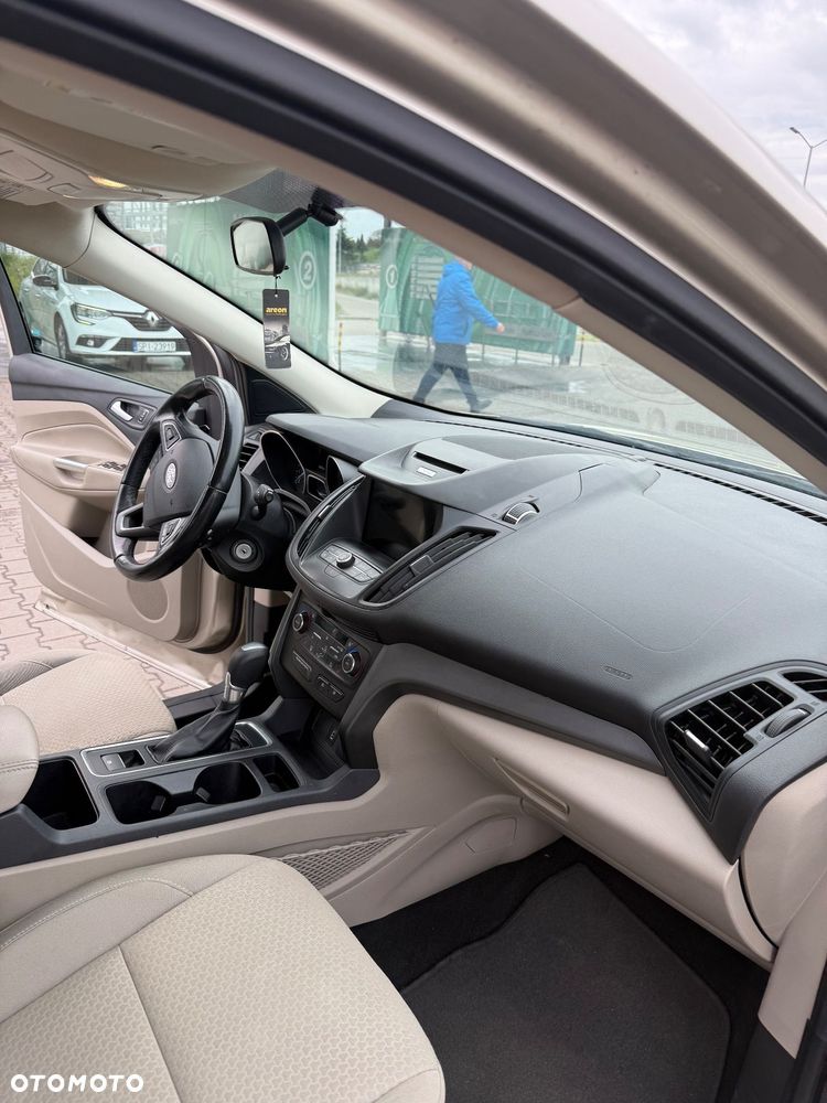 Ford Escape 1.5 EcoBoost AWD SE - 2