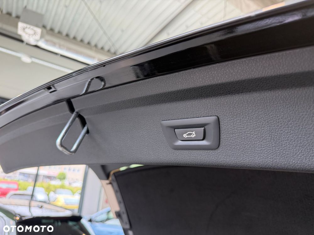 BMW Seria 3 320i GPF Luxury Line Purity sport - 26
