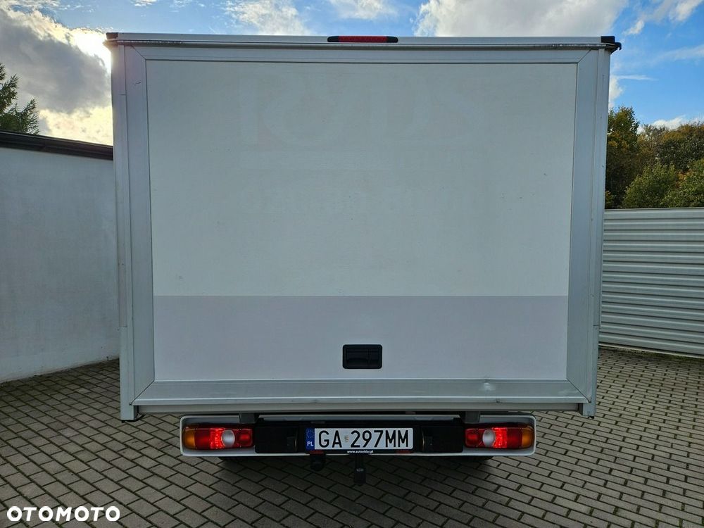 Volkswagen Transporter - 20