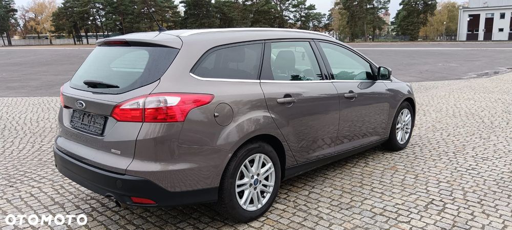 Ford Focus - 7
