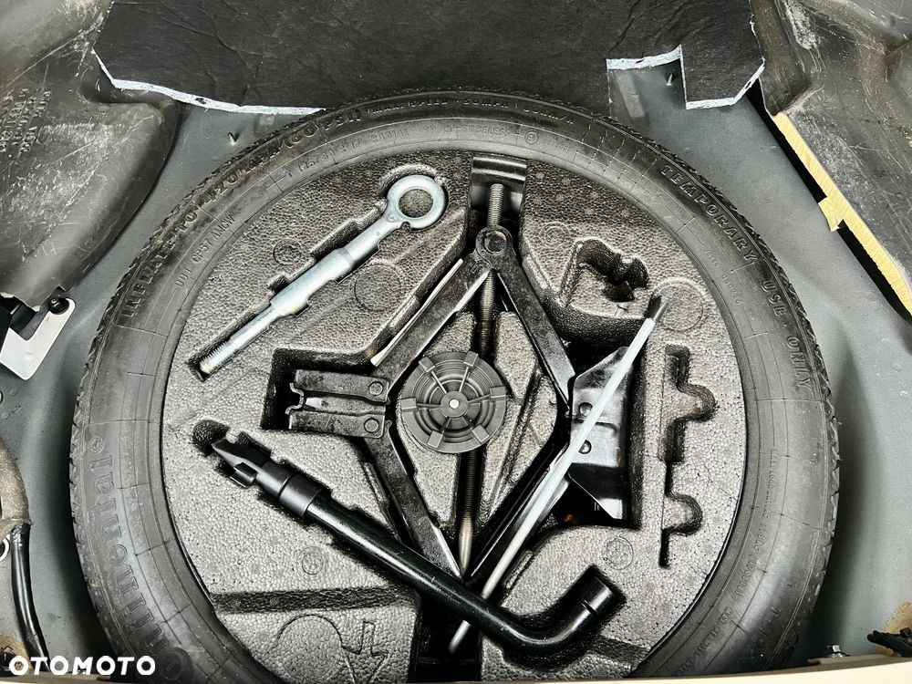 Volvo XC 60 2.4D Momentum - 17