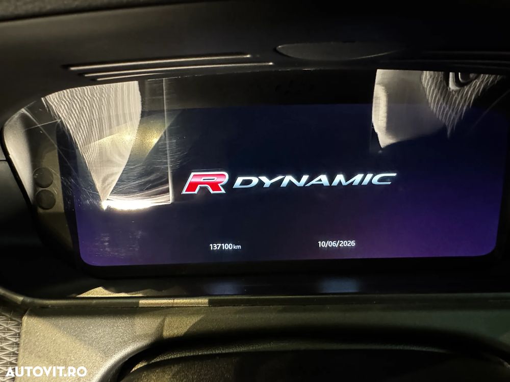 Land Rover Range Rover Velar 2.0 R-Dynamic - 18
