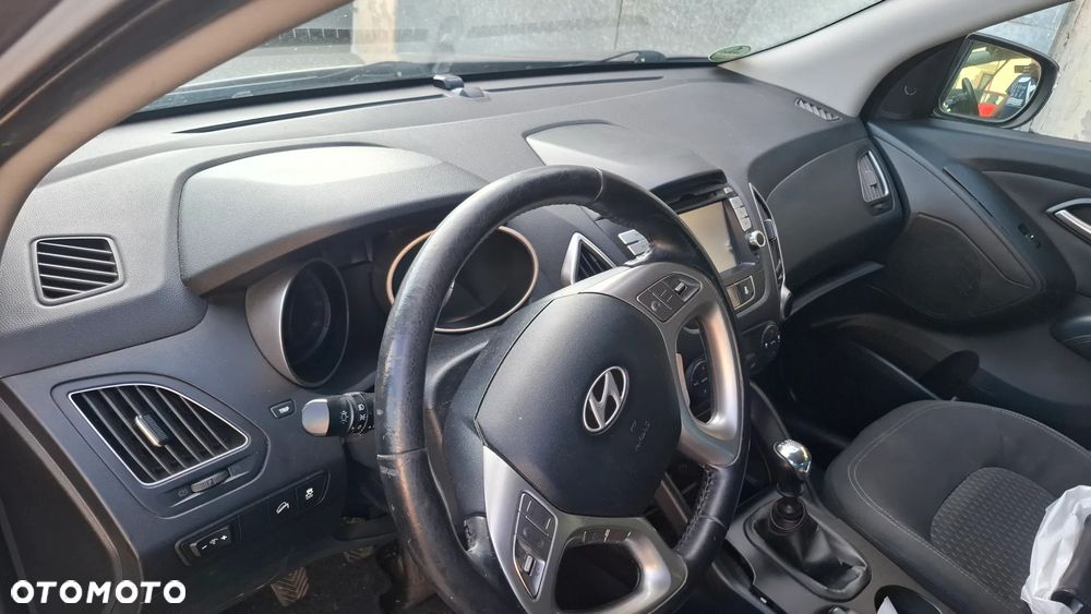 Hyundai ix35 - 10
