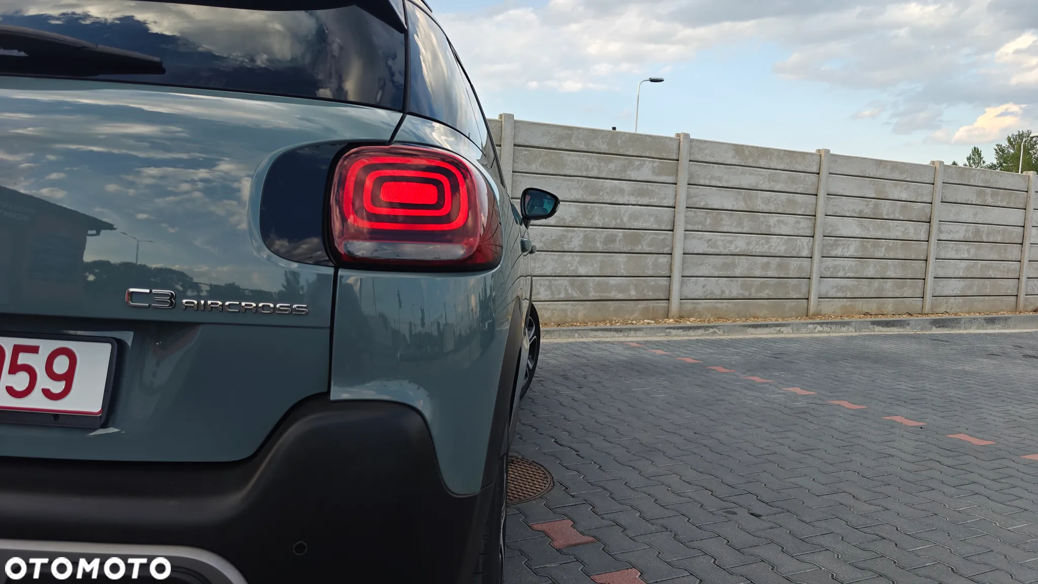 Citroën C3 Aircross 1.2 PureTech Shine S&S - 23