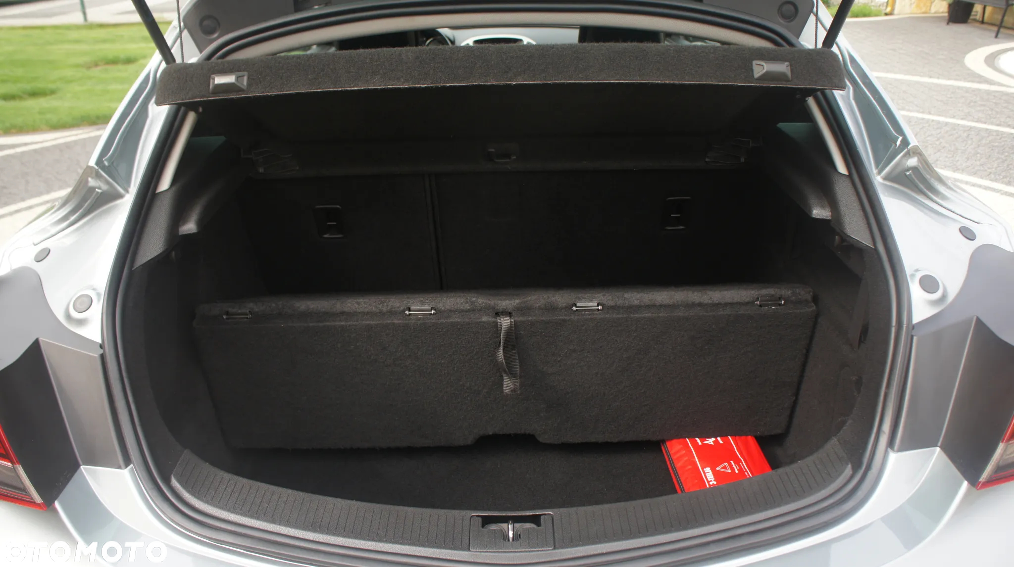 Opel Astra GTC 1.4 Turbo - 27