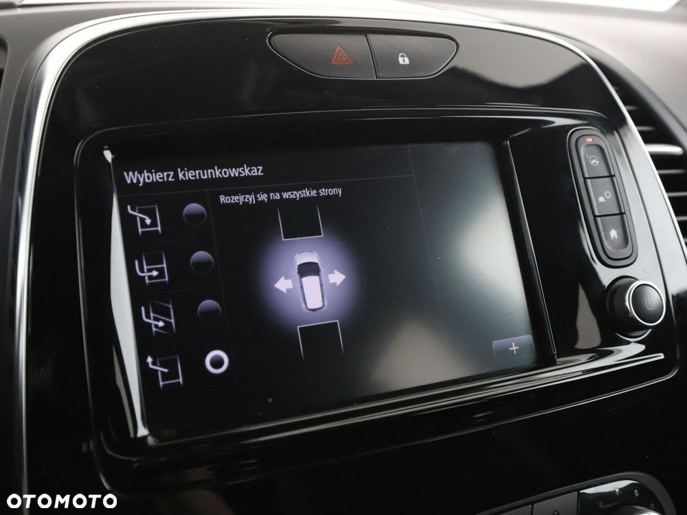 Renault Captur TCe 150 EDC GPF BOSE EDITION - 27