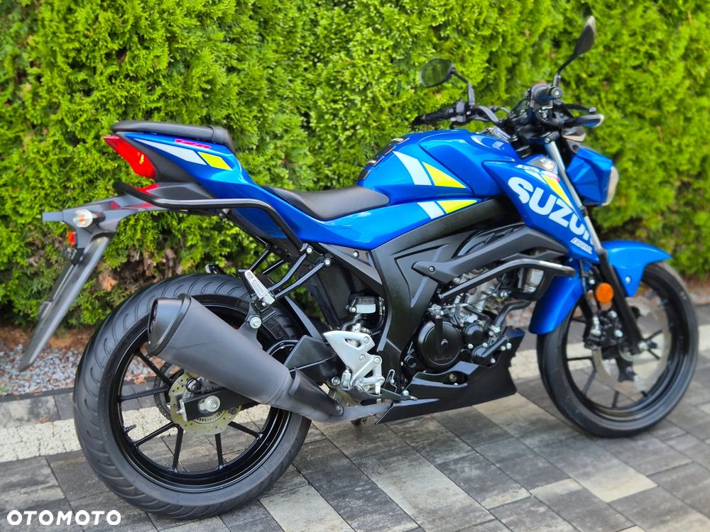 Suzuki GSX - 4