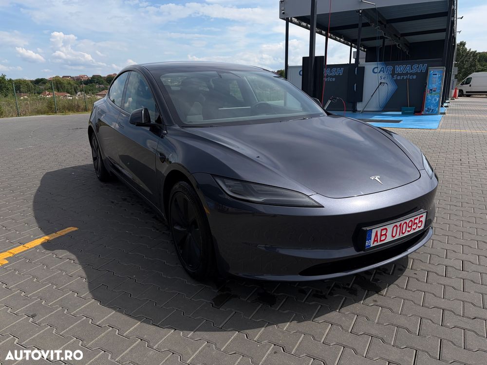 Tesla Model 3 RWD - 2