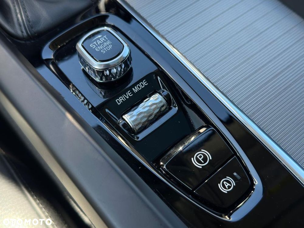 Volvo XC 60 - 16