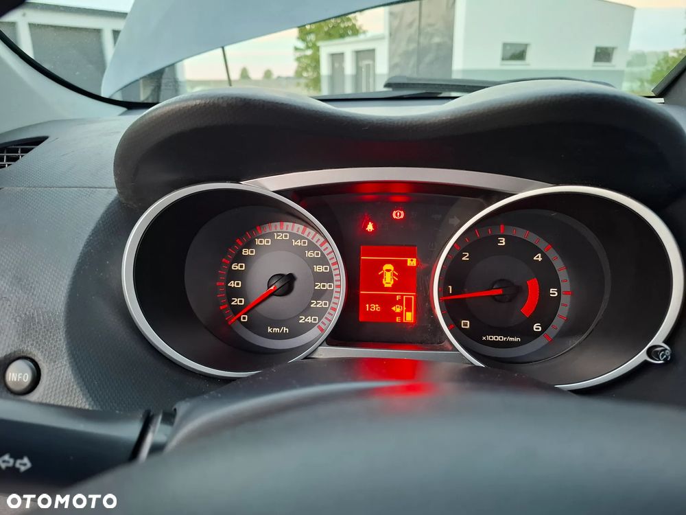 Peugeot 4007 2.2HDi Platinum - 23