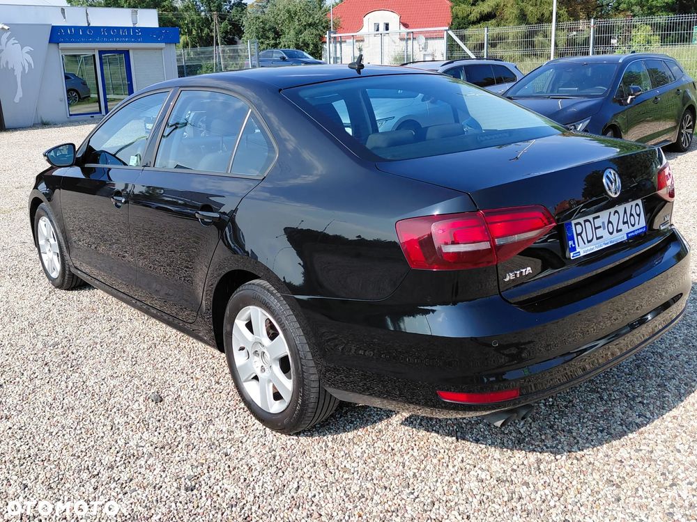 Volkswagen Jetta 2.0 TDI DPF BMT Comfortline - 9