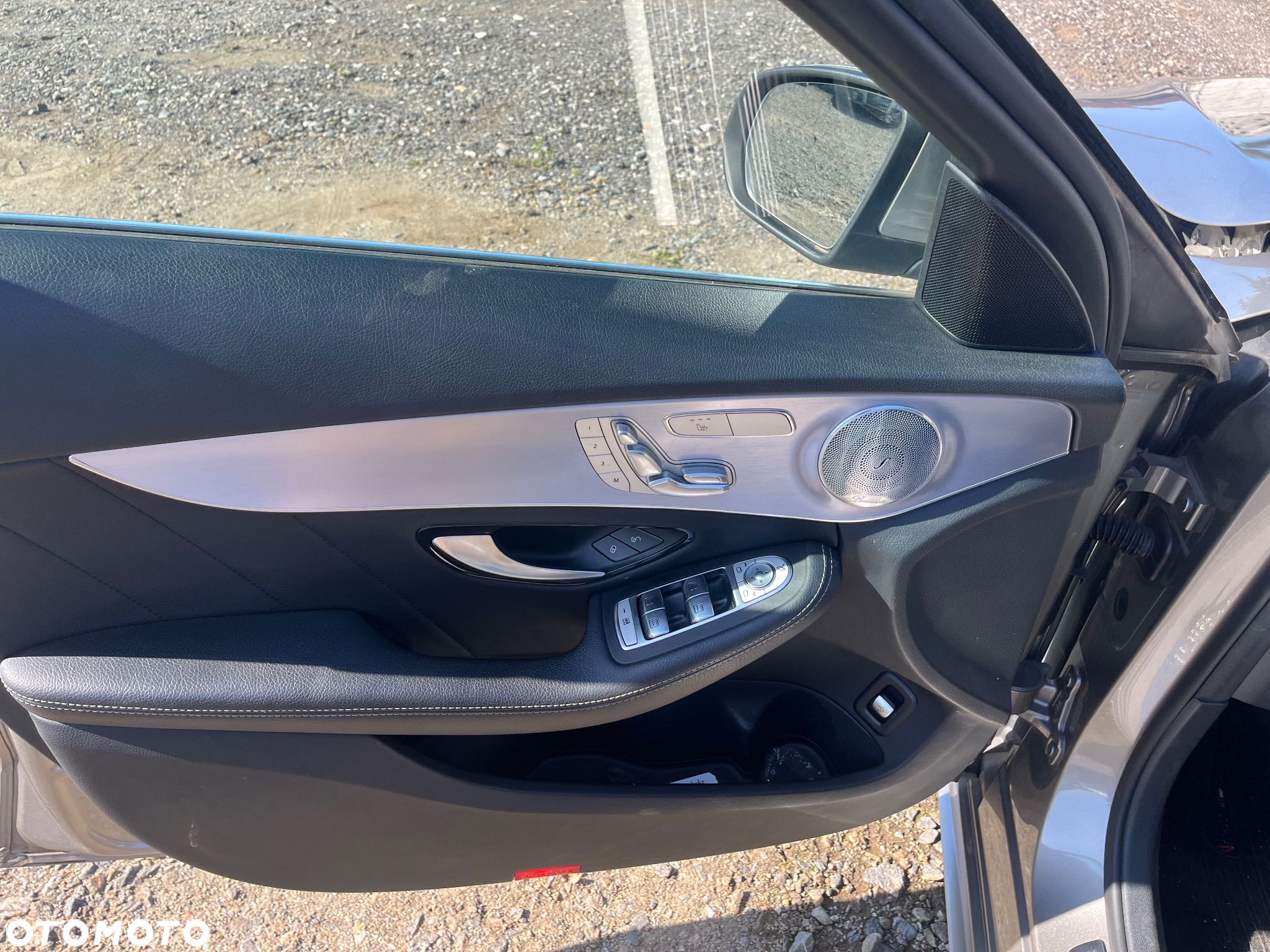 Mercedes-Benz Klasa C 220 d 4Matic T 9G-TRONIC AMG Line - 13