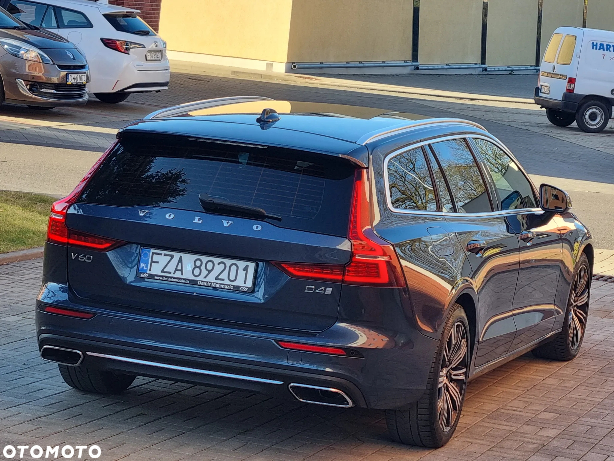 Volvo V60 D4 Inscription - 20