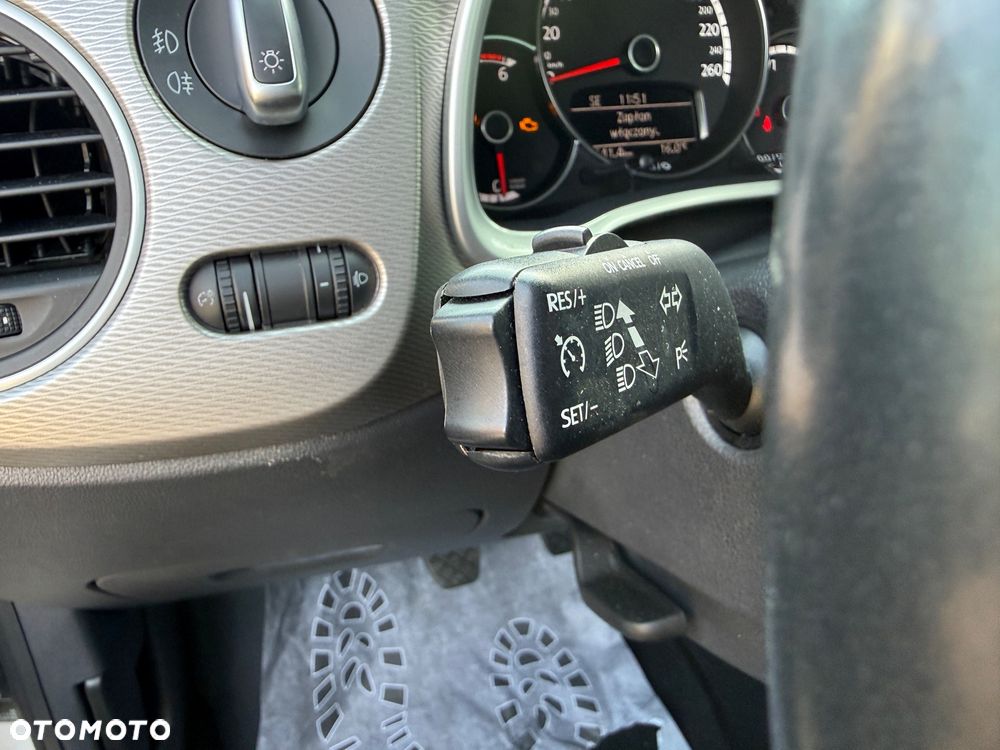 Volkswagen Beetle 2.0 TDI DPF Blue Motion Technologie Allstar - 26