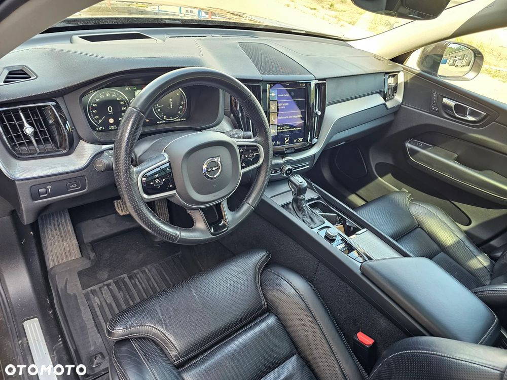Volvo XC 60 B5 D AWD Geartronic Inscription - 29