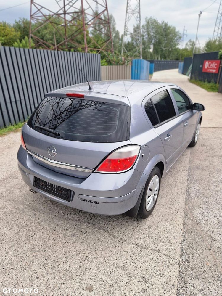 Opel Astra - 13