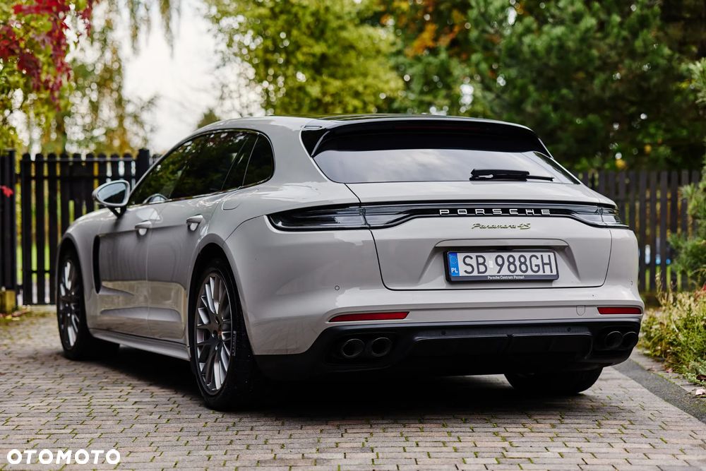 Porsche Panamera 4S E-Hybrid Sport Turismo - 3