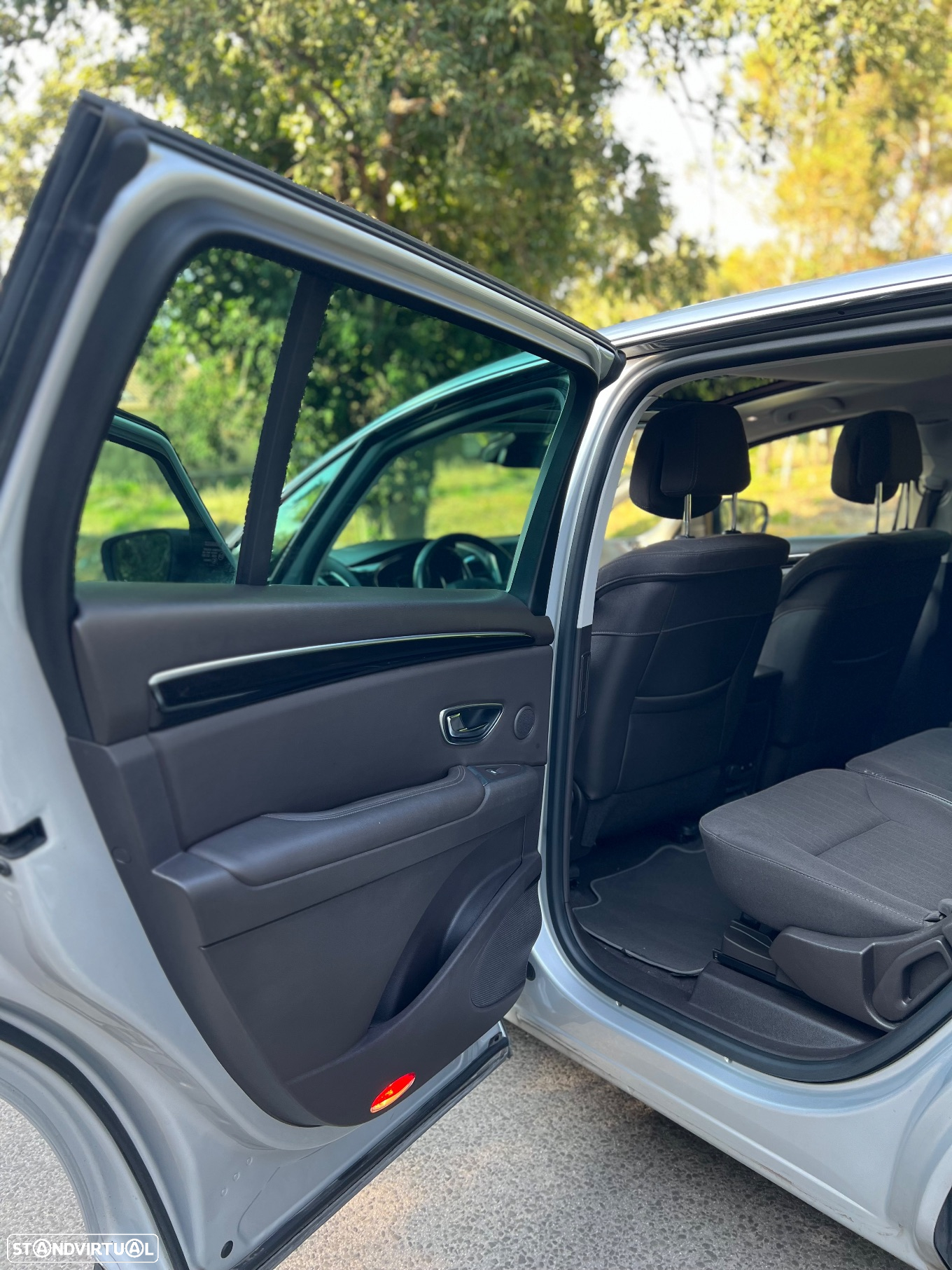 Renault Espace 1.6 dCi Zen - 20