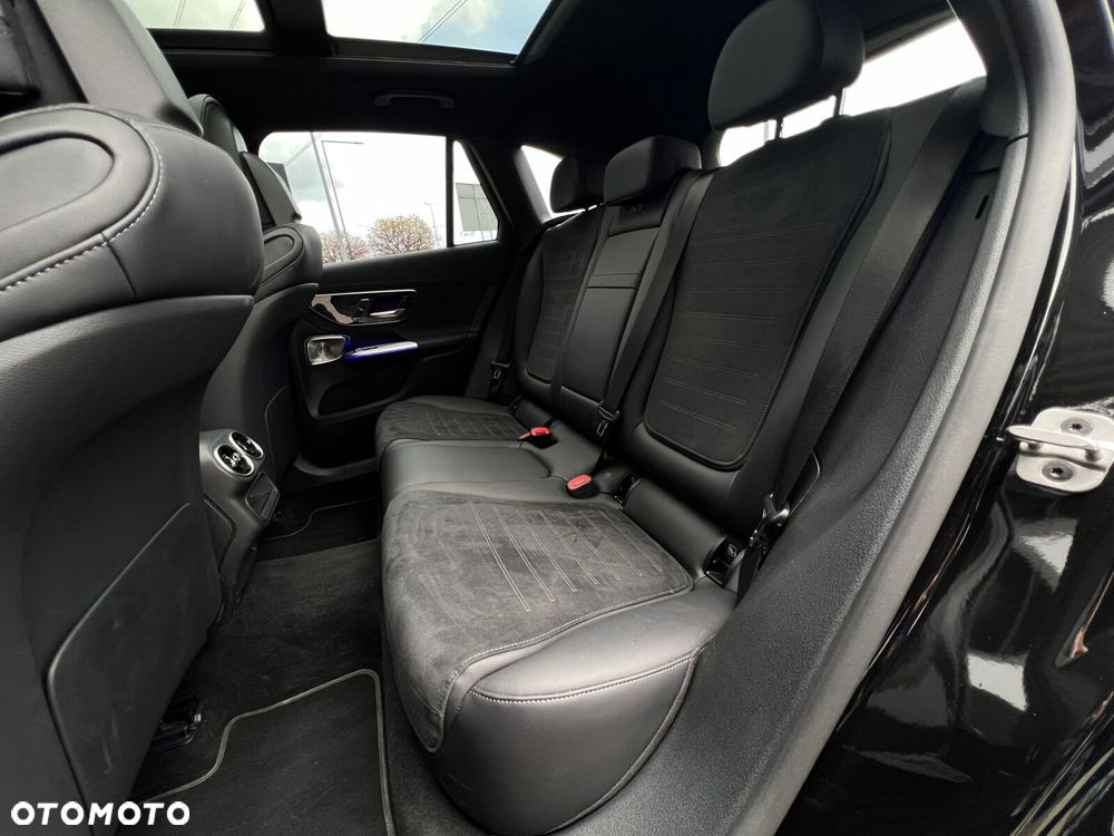 Mercedes-Benz GLC 220 d mHEV 4-Matic AMG Line - 11