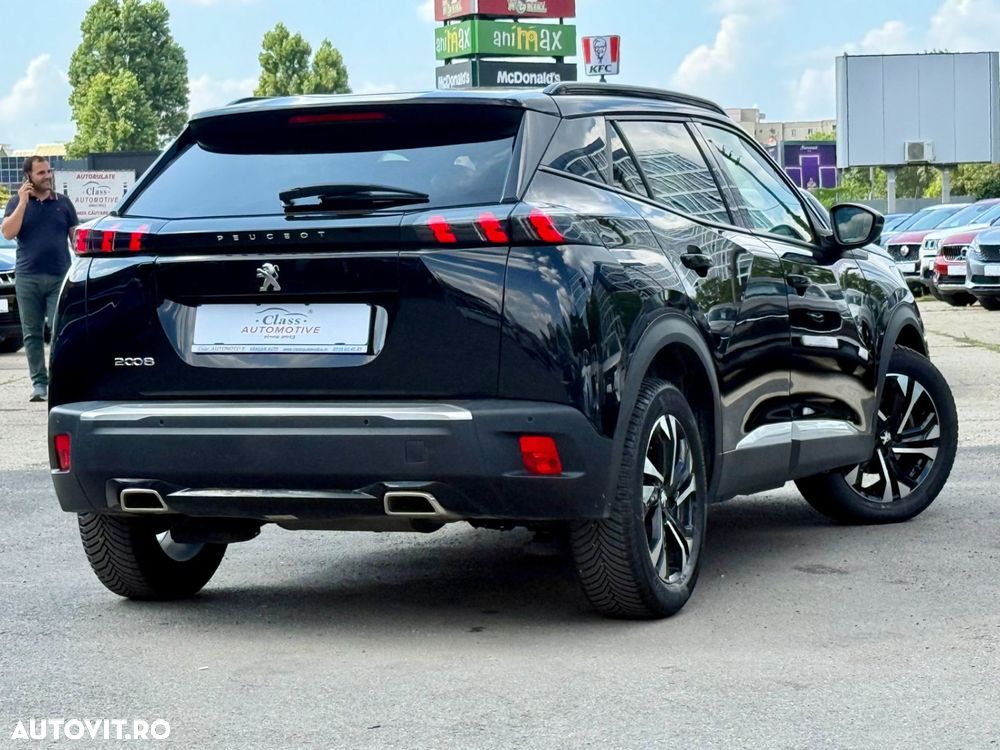 Peugeot 2008 1.2L PureTech 130 S&S EAT8 Allure - 7