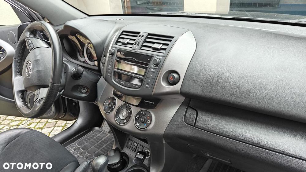 Toyota RAV4 2.0 VVT-i Sol MS - 17