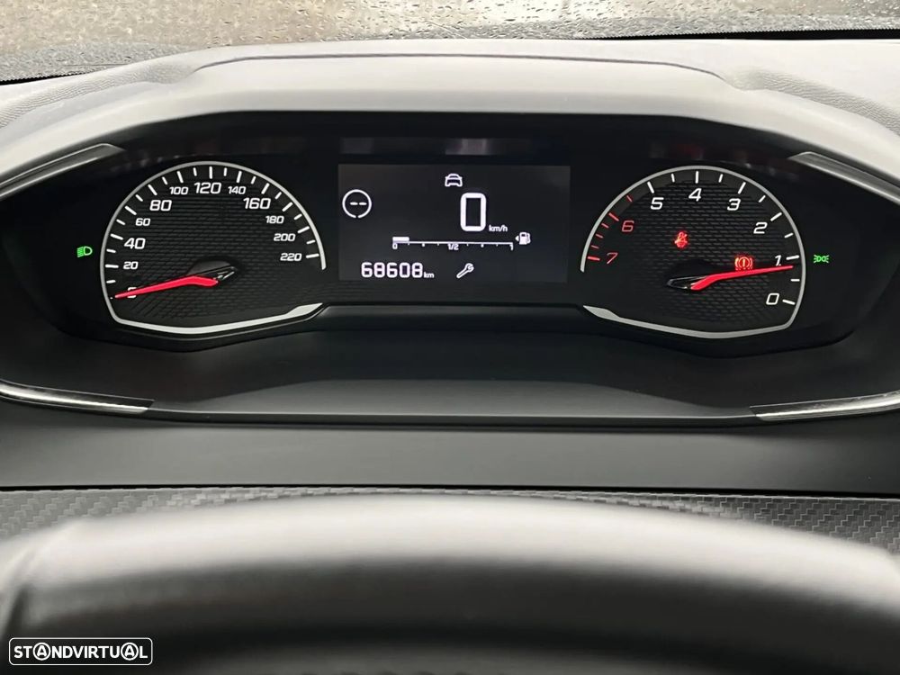 Peugeot 208 1.2 PureTech Active - 8