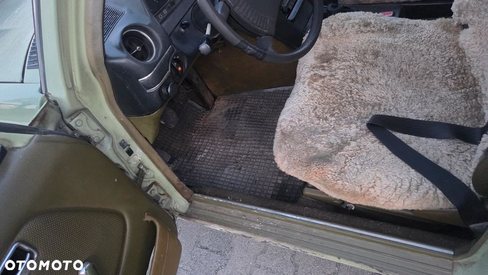 Mercedes-Benz W123 - 8