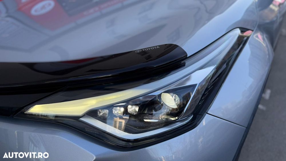 Toyota C-HR - 4