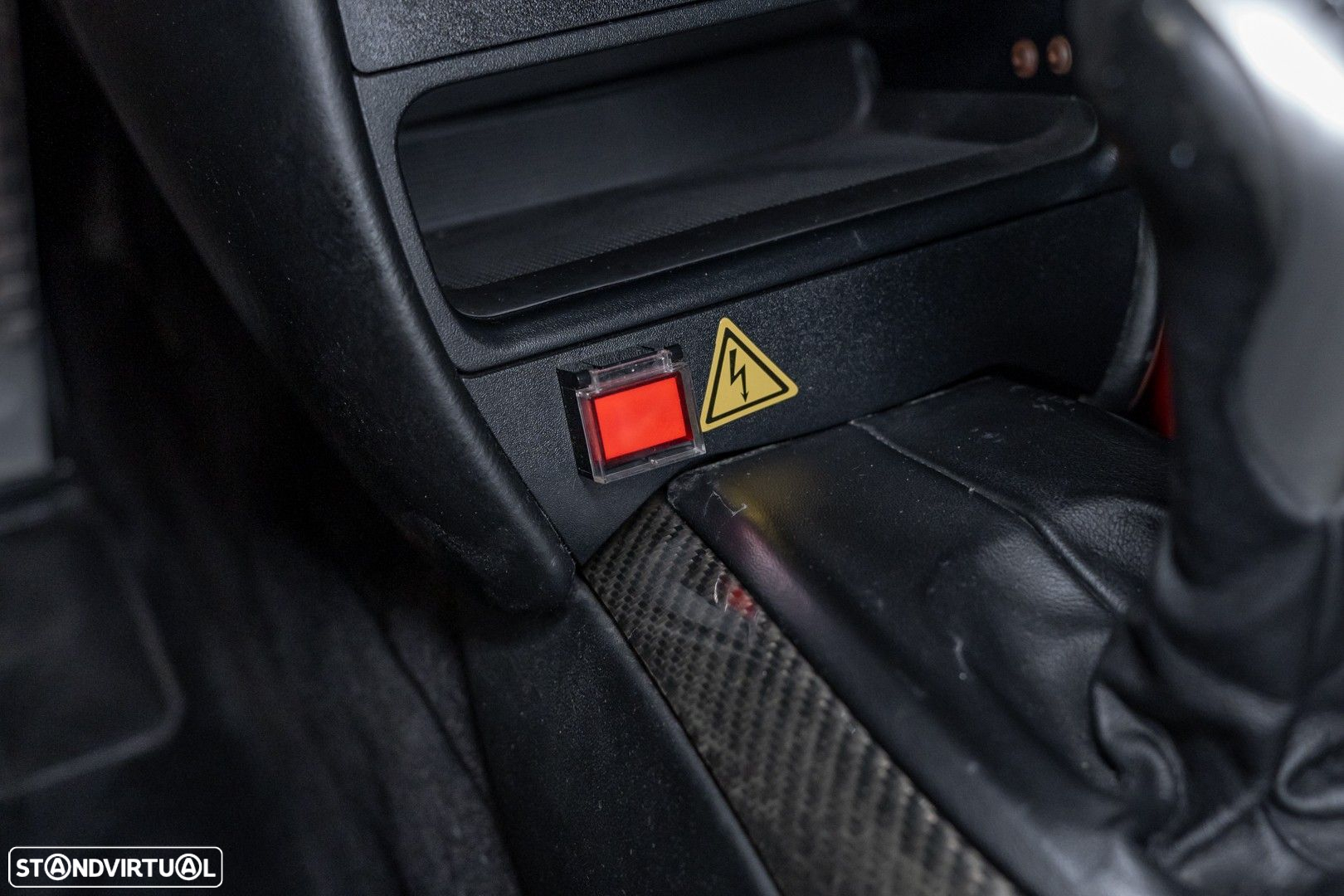 Porsche 911 Série F - 23